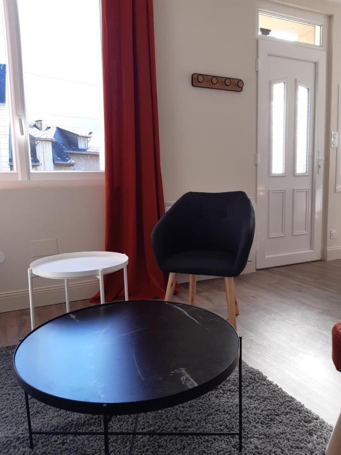 T3 Neuf 65M2 5 Personnes Avec Jardin Au Calme, Menage Inclus, Local Velo Apartment Bagnères-de-Luchon Exterior foto